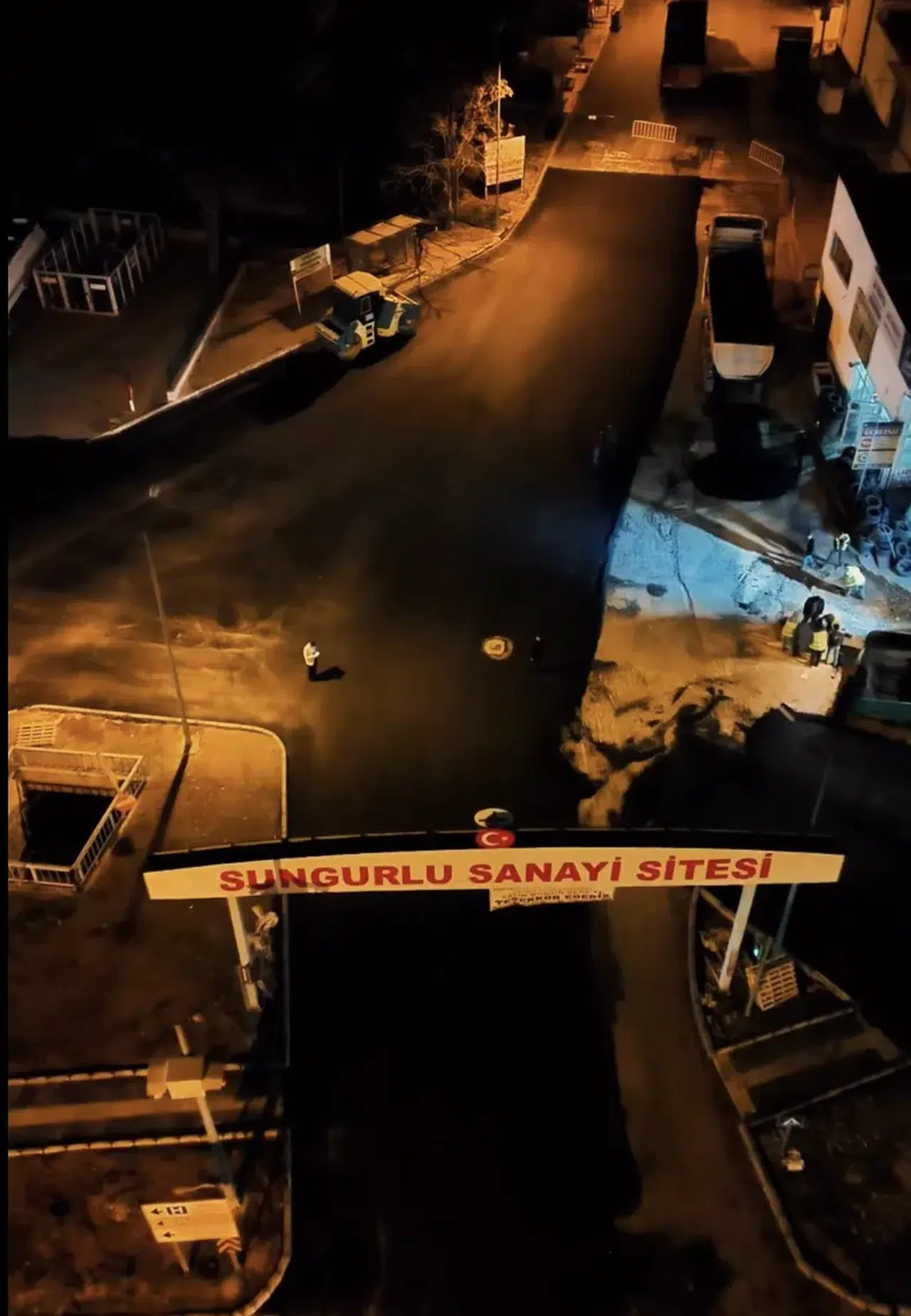 Dere: Memleket Güzel Olunca Uyku Tutmuyor