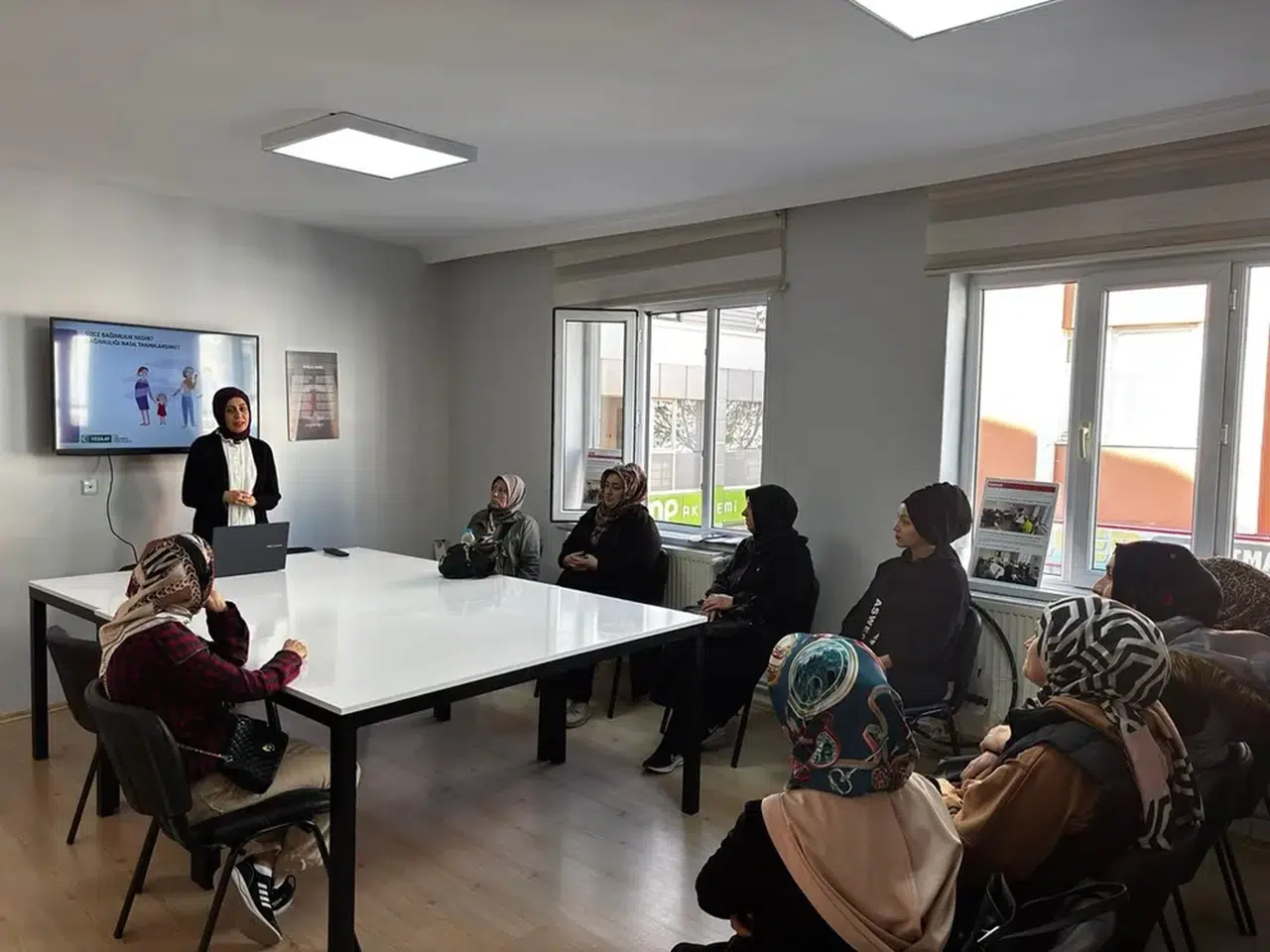 Kursiyerlere Alkol ve Kumar Bağımlılığı Eğitimi