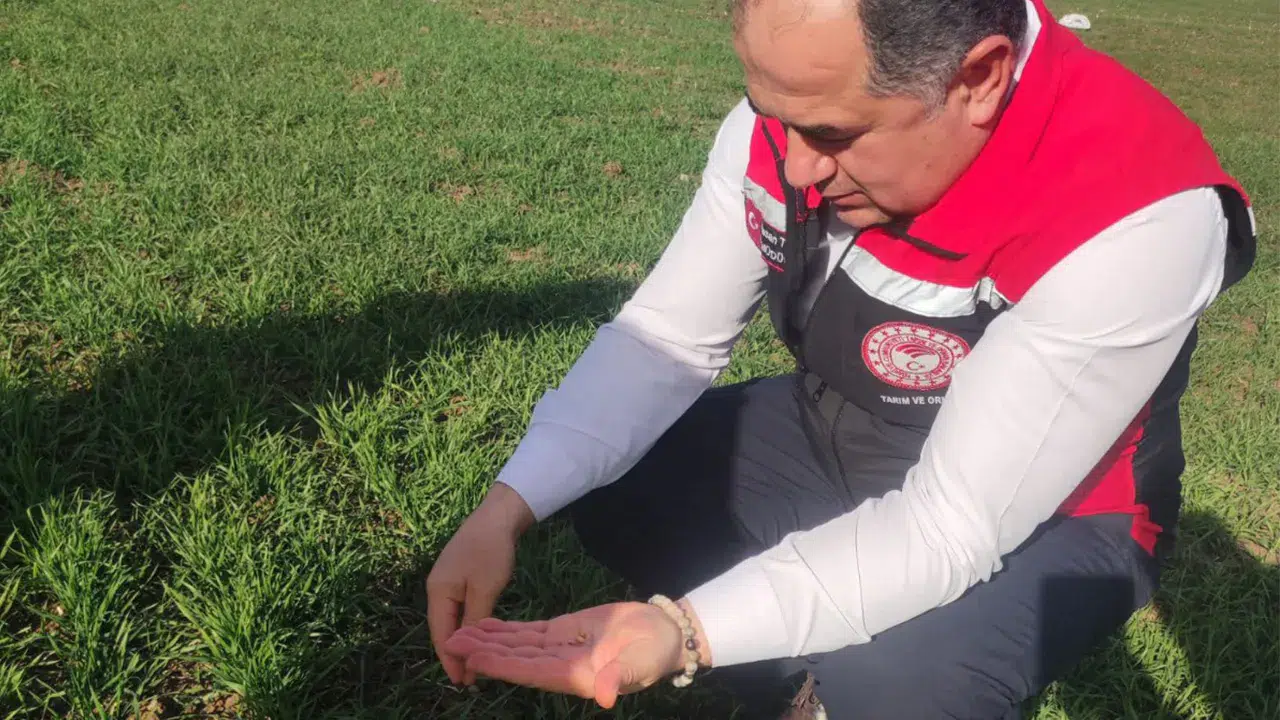 Hasan Taş, çiftçilerle buluşmaya devam ediyor