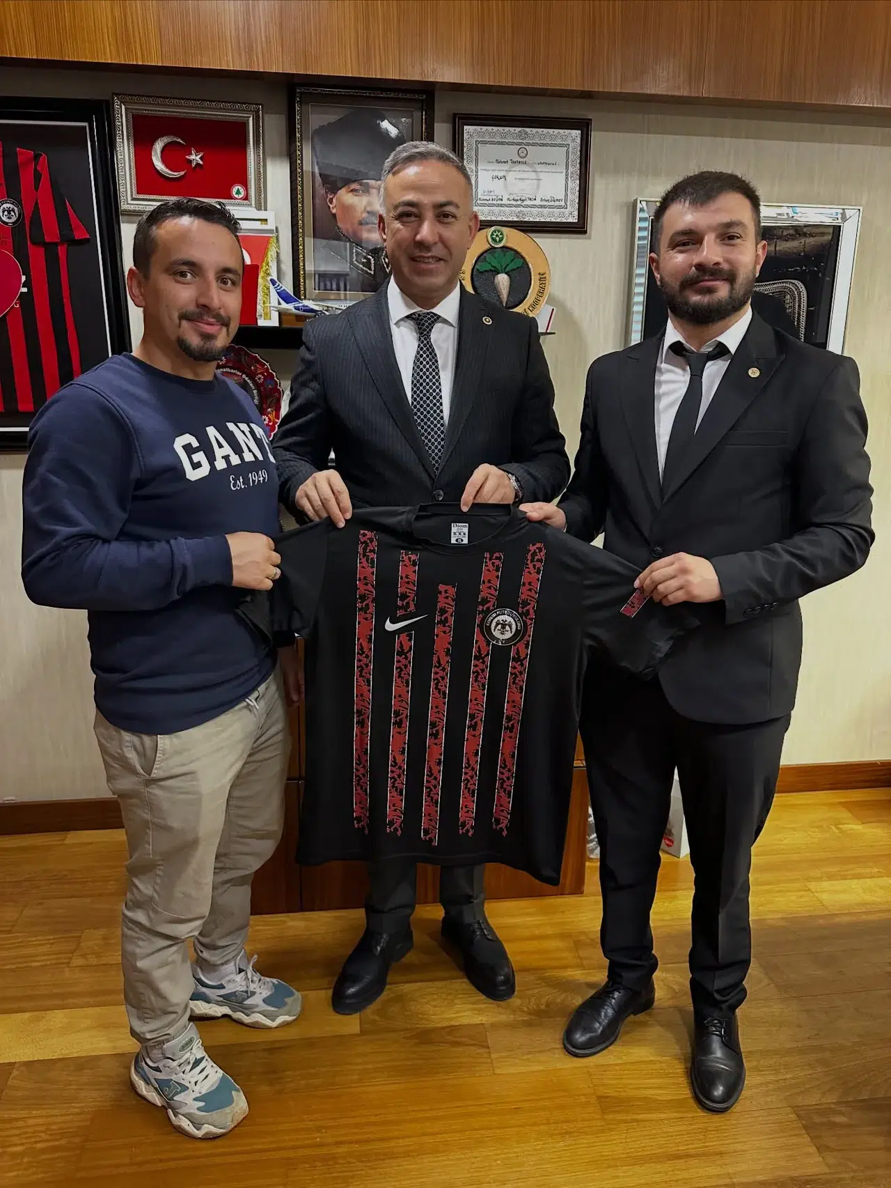 ASKF’den Tahtasız’a Ziyaret