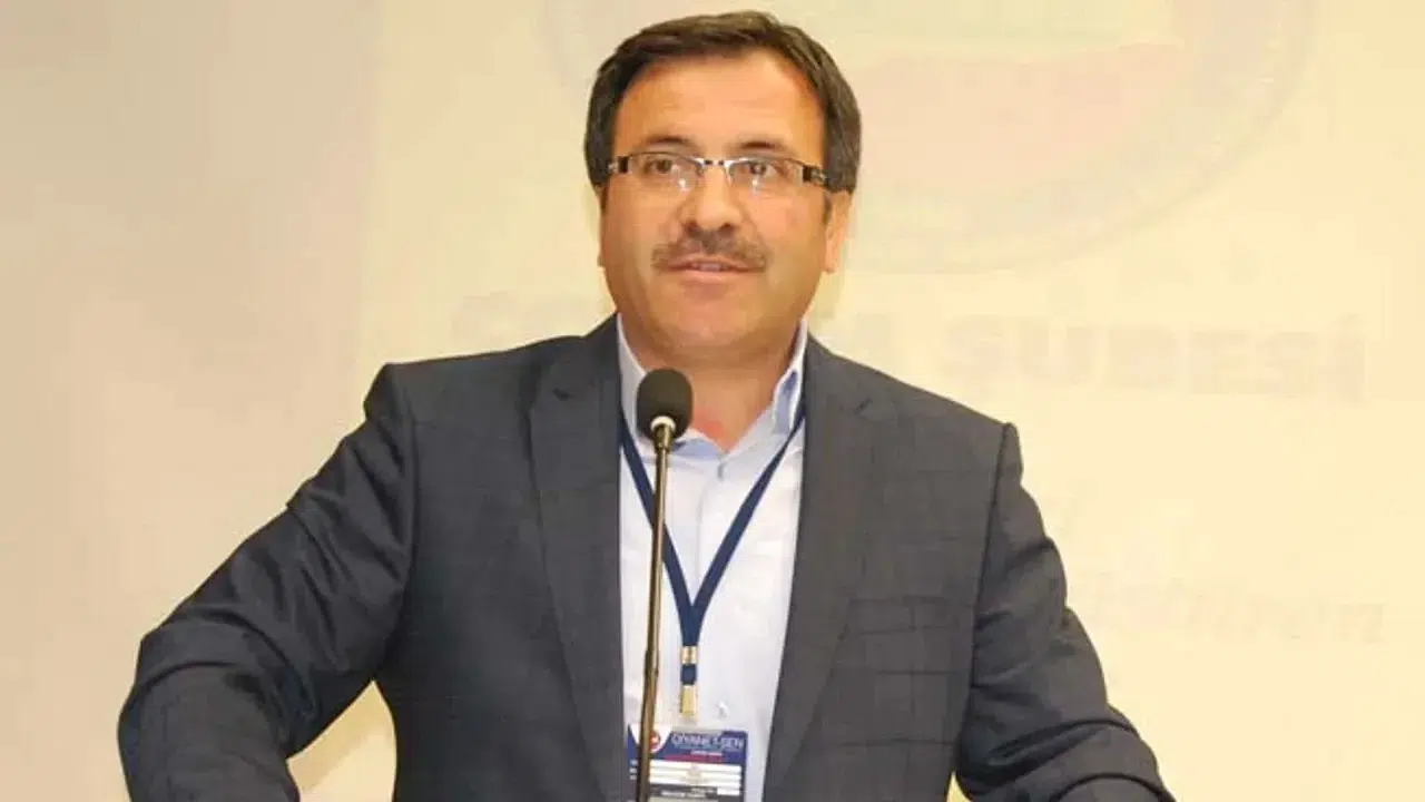 Tahtasız'dan Çorumlu Diyanet-Sen Başkanına Atatürk Mevlidi Tepkisi