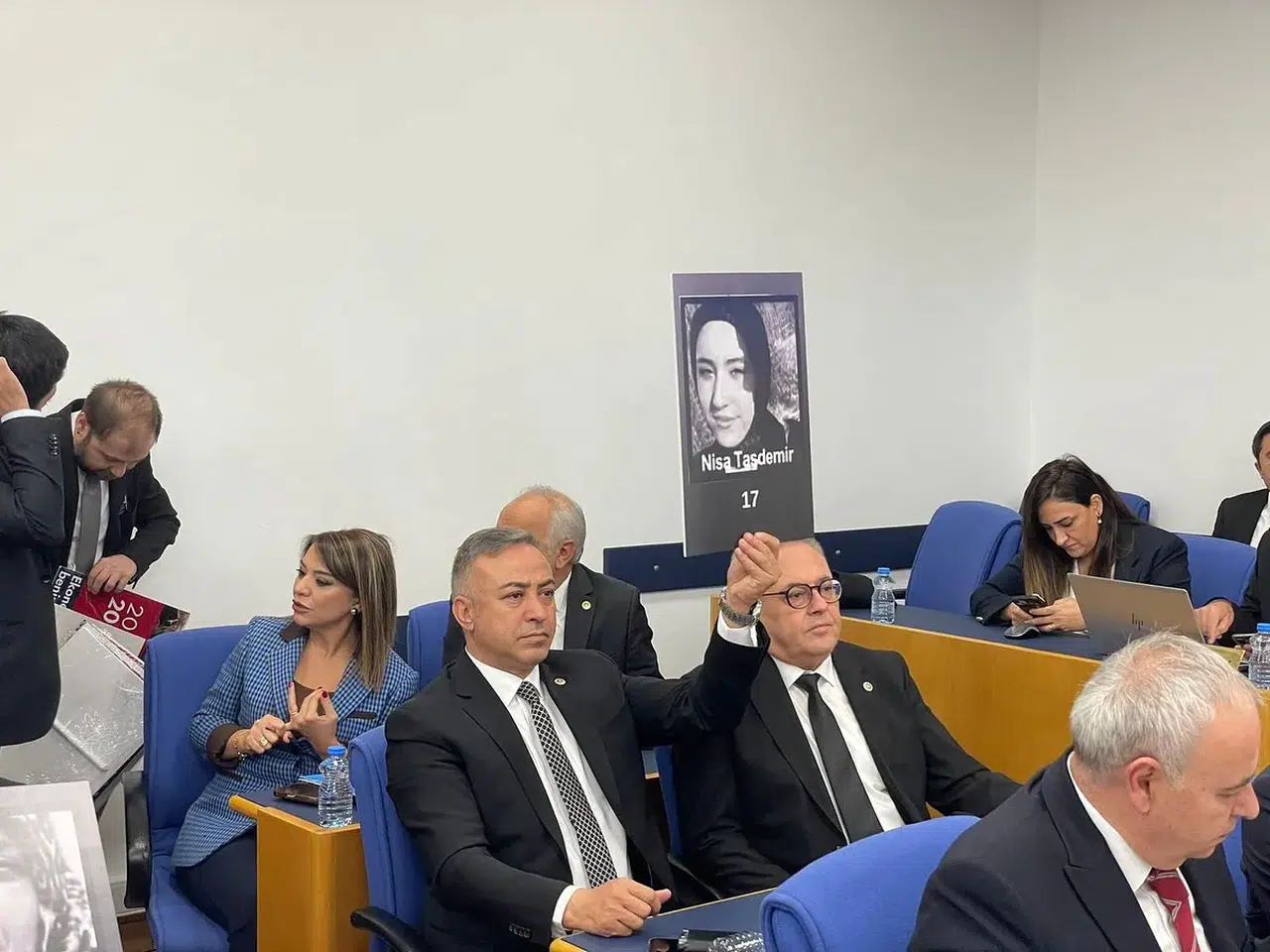 Tahtasız’dan Bakana İstifa Çağrısı