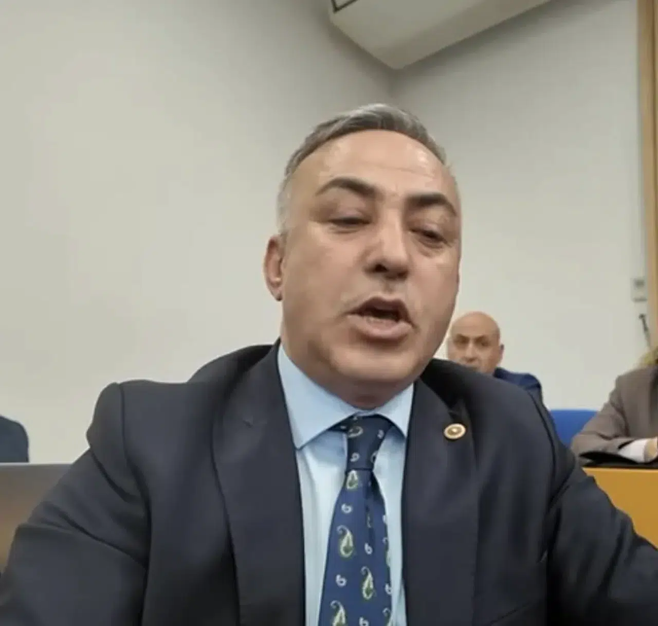 Tahtasız’dan Bakana Beş Soru