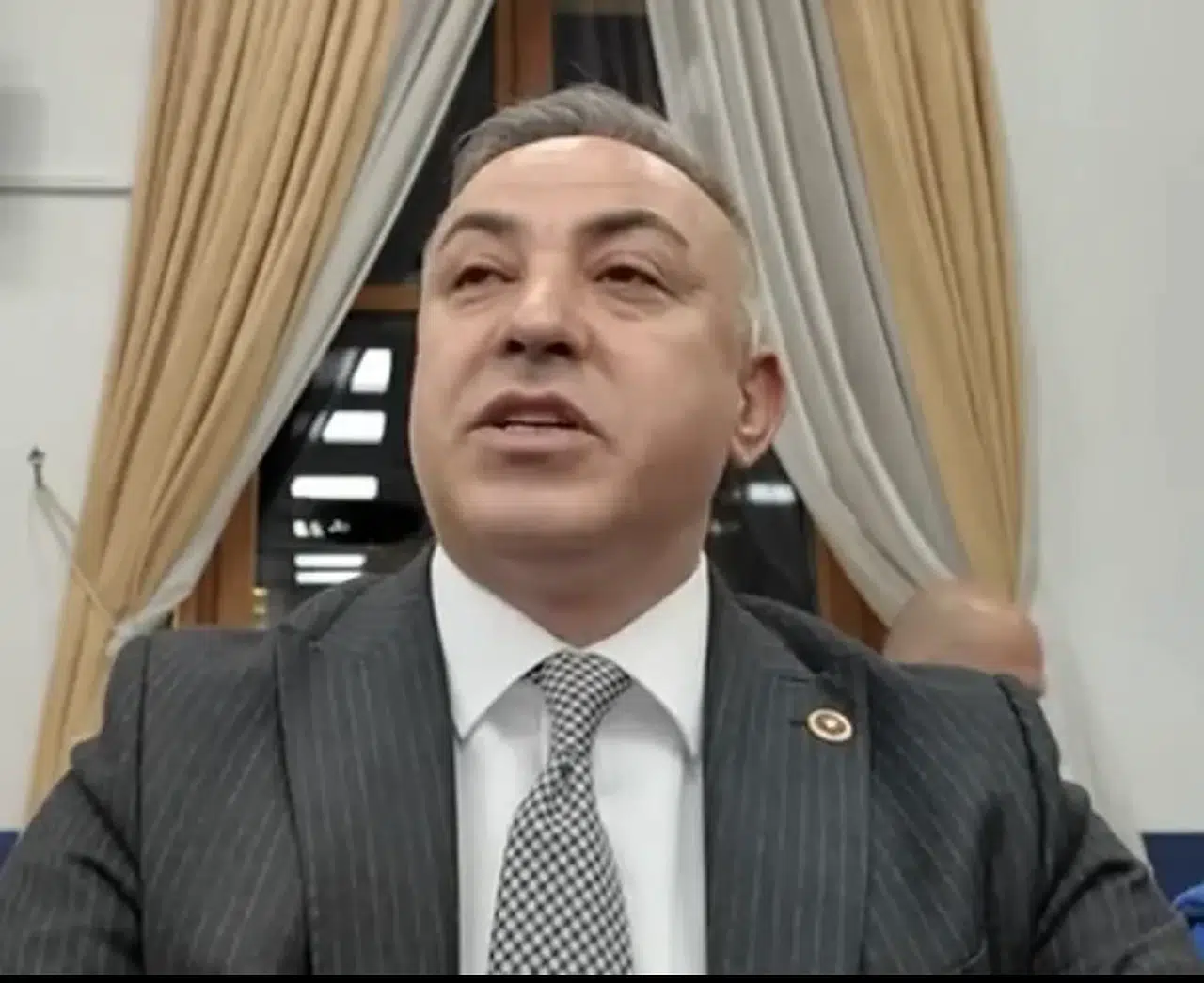 Tahtasız: Şehidimizin İsmi Yaşatılsın