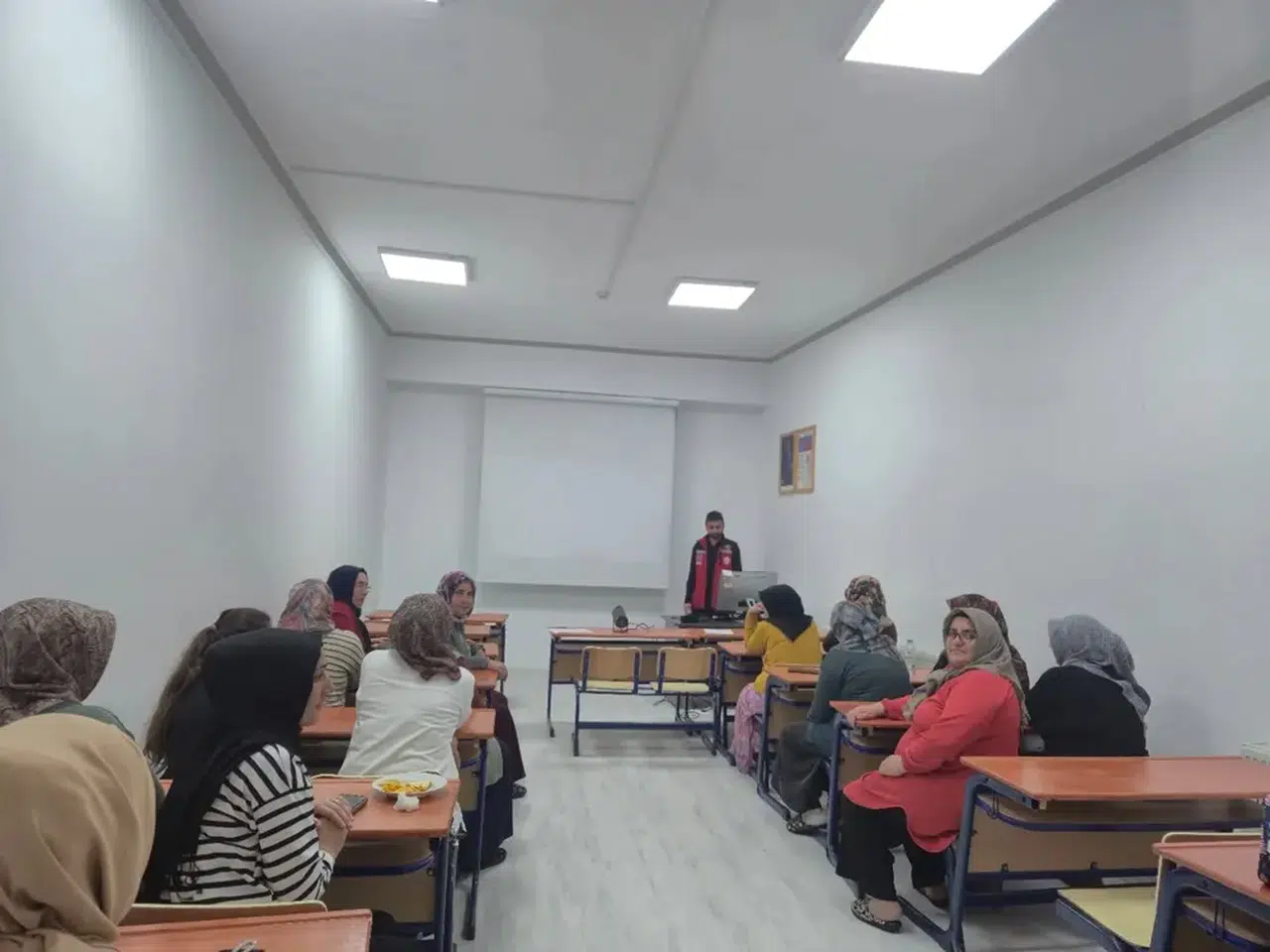 Bayat’ta ADEM Kursiyerlerine Eğitim