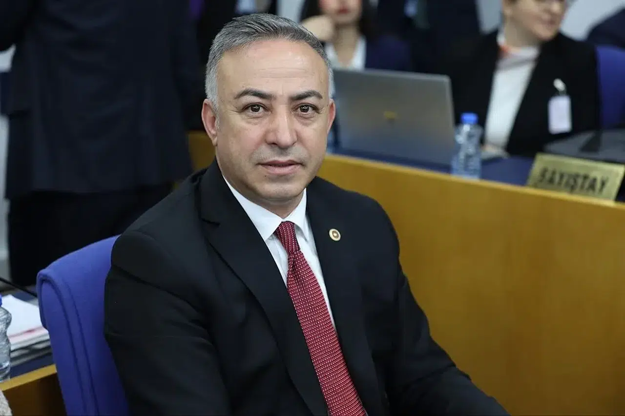 Tahtasız'dan"Milli Yas" Çağrısı