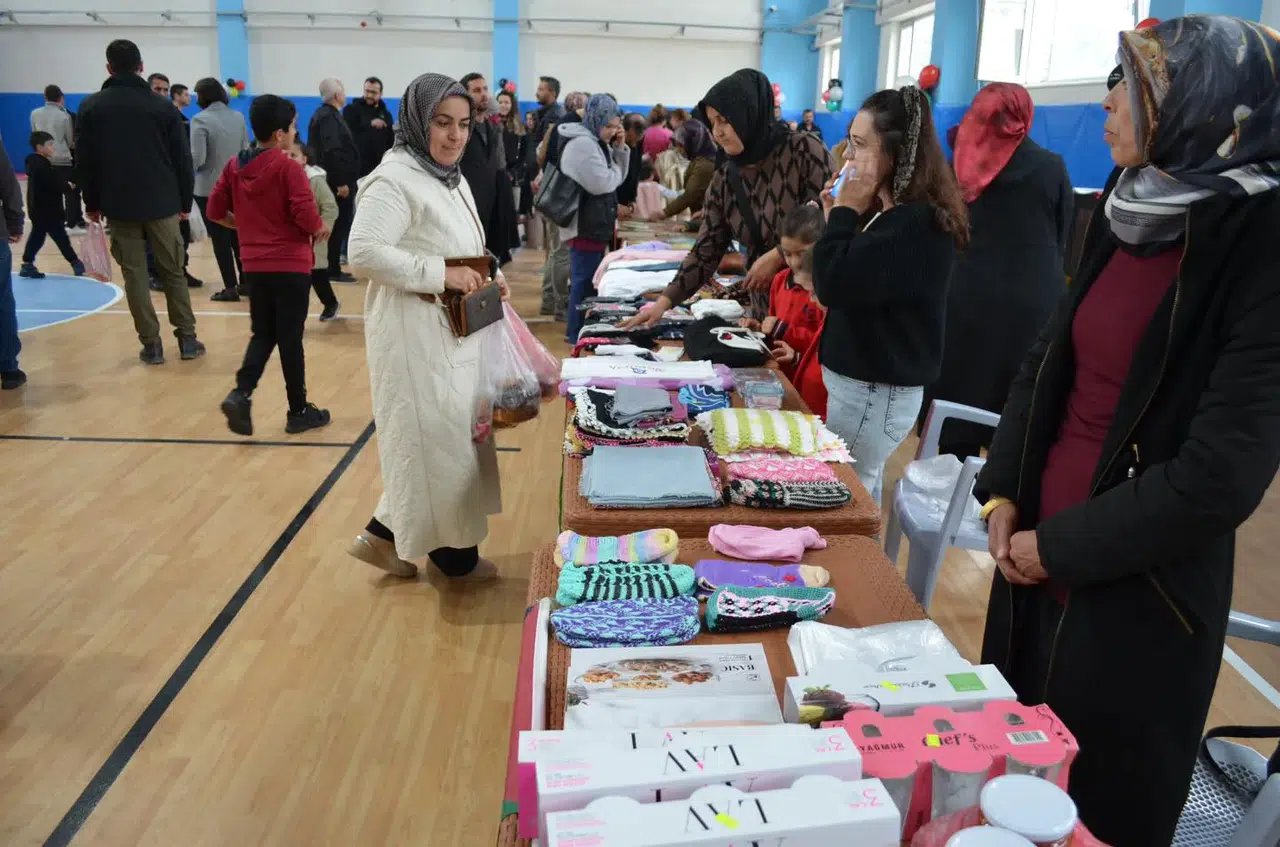 Dodurga'da Gazze Yararına Kermes Düzenlendi