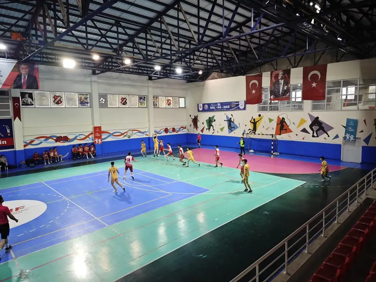 Okul Sporları Genç Erkekler Hentbol Müsabakaları Başladı