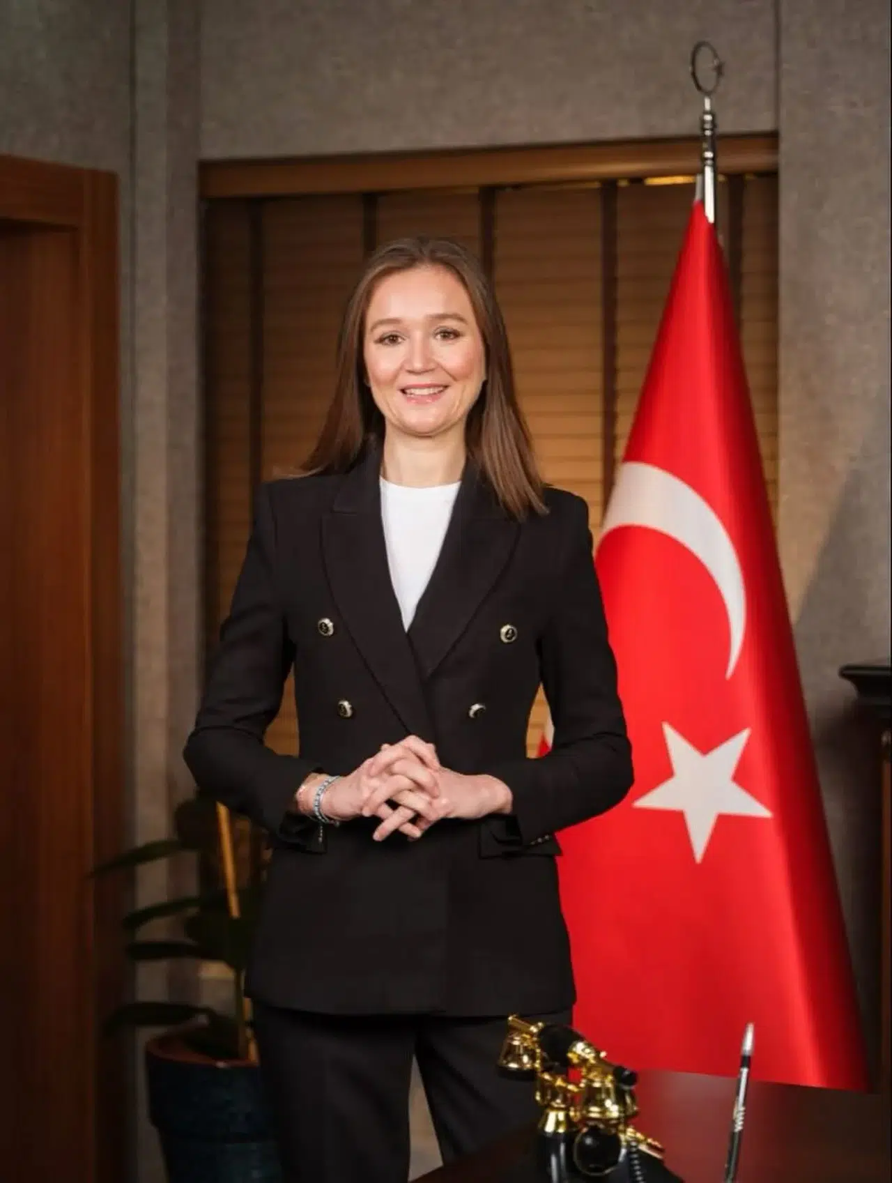 Tahtasız’dan Durbay Paylaşımı