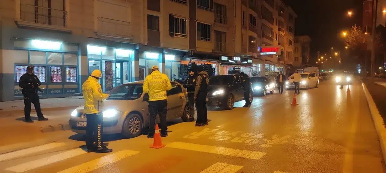 26 Sürücüye 185 Bin 442 TL Ceza