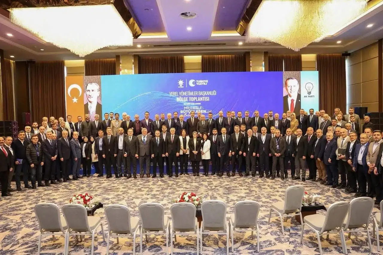 Çizikci, Bölge Toplantısına Katıldı