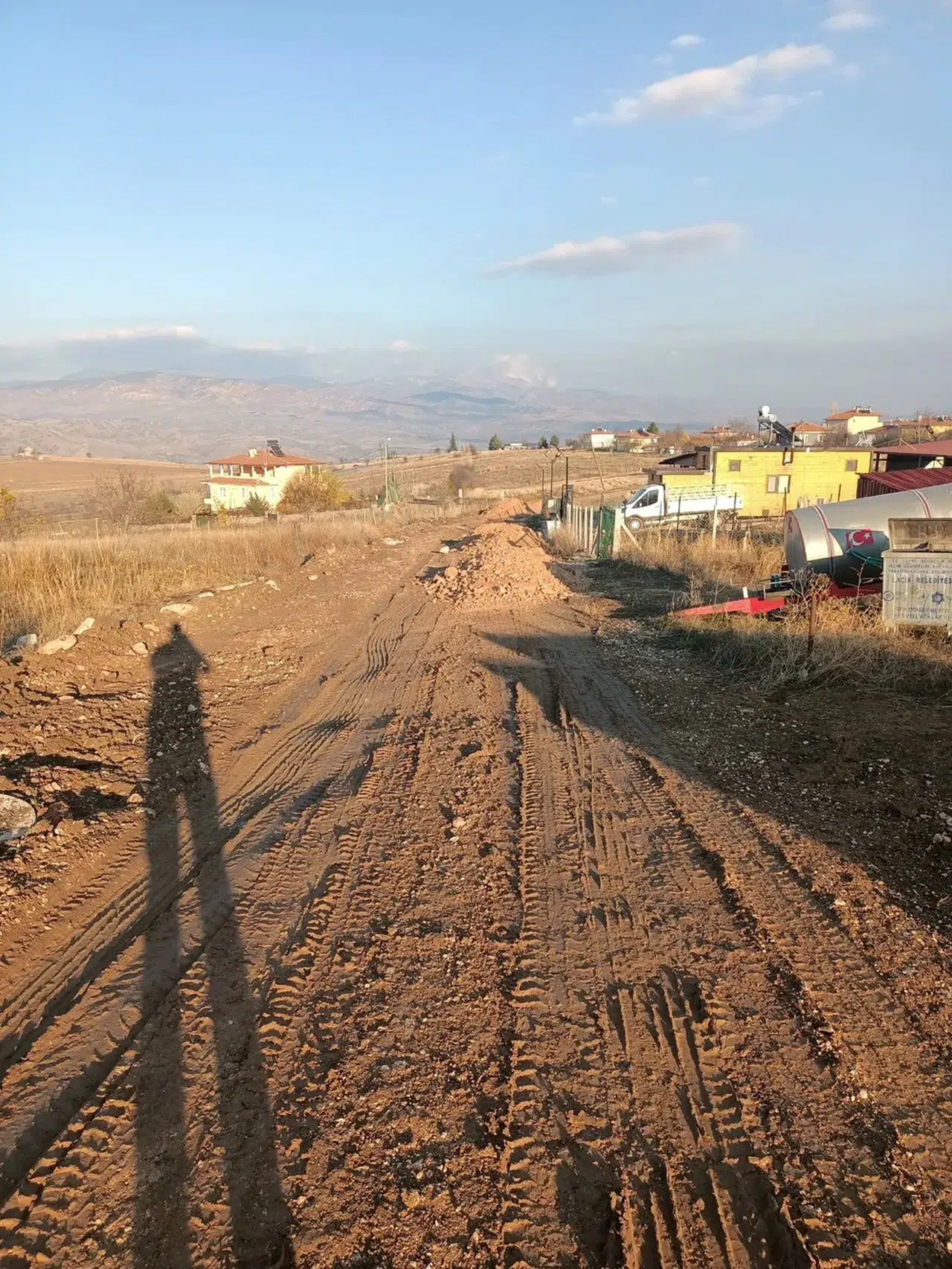 Laçin’de Yollara Statik Dokunuş