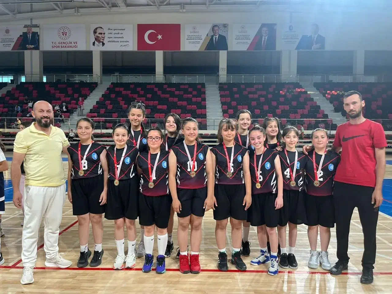 Şampiyon Gelişim Basketbol Oldu