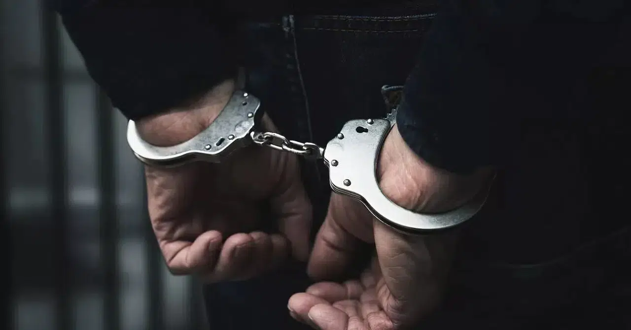 Samsun'da uyuşturucu ve silah operasyonlarında 4 zanlı yakalandı