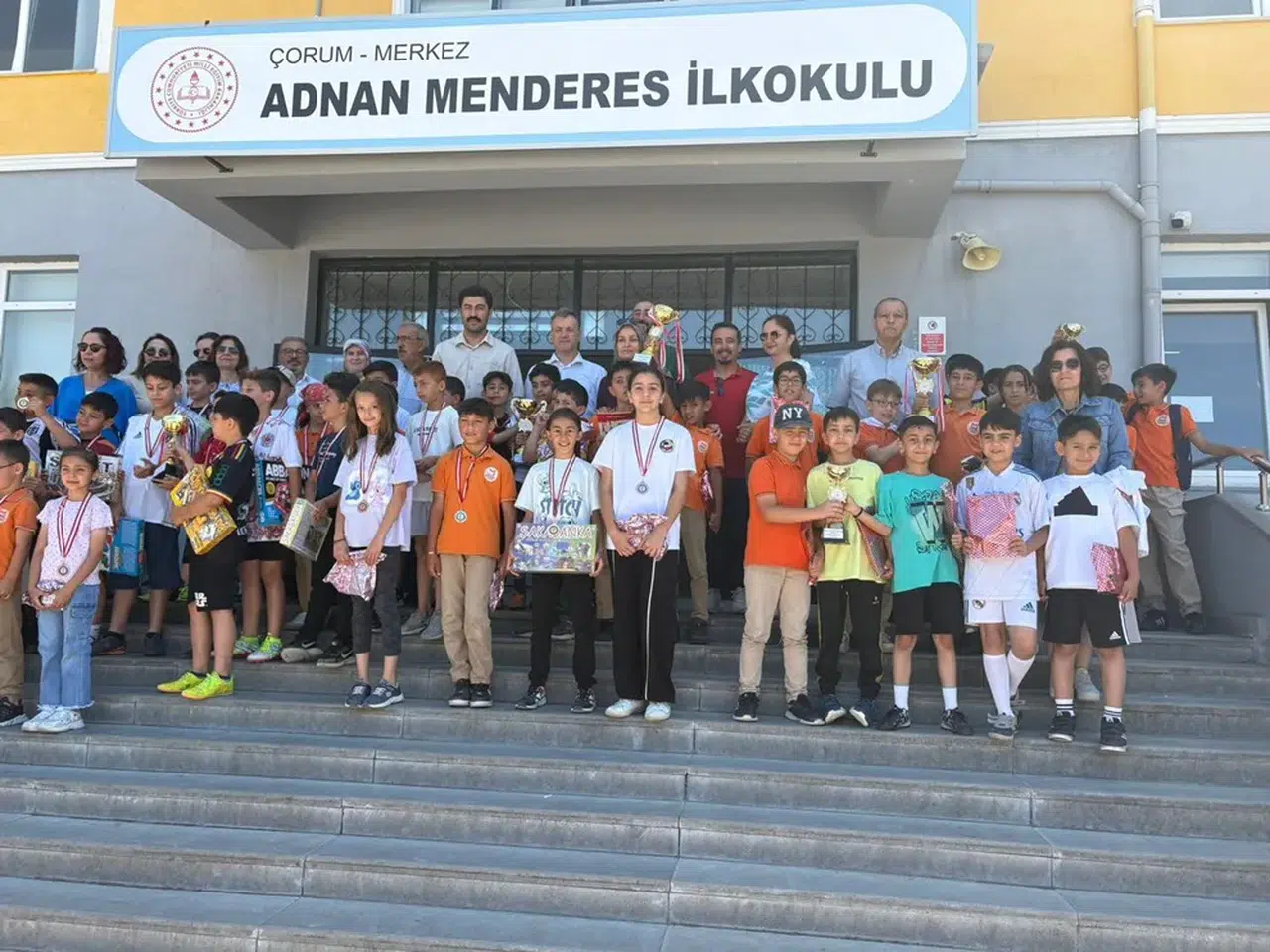 Adnan Menderes’te Spor Şöleni