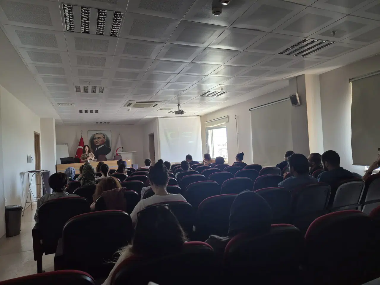 Sağlık Çalışanlarına Otizm, İntihar ve Bağımlılık Eğitimi