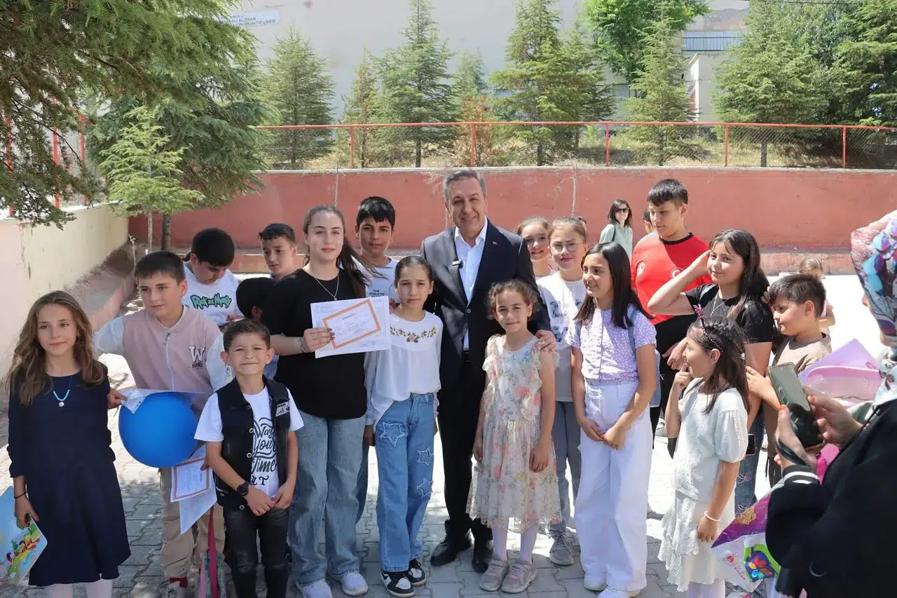 Dere, Karne Heyecanına Ortak Oldu