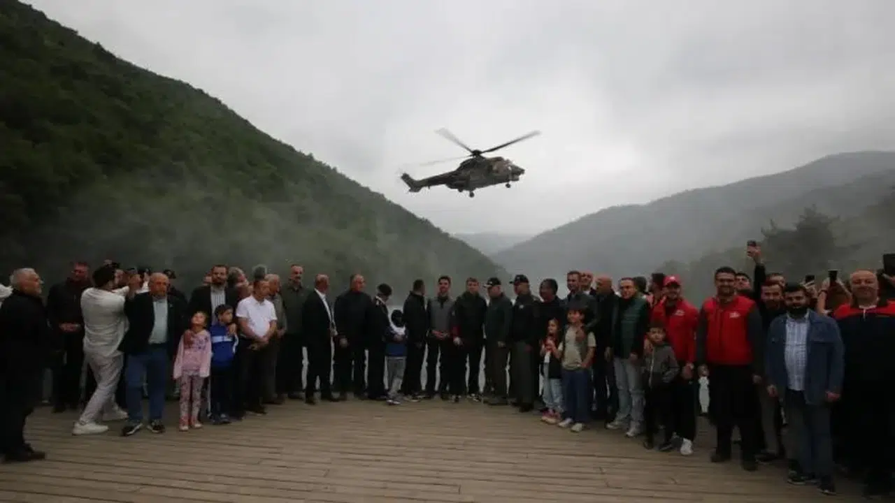 Amasya doğa yürüyüşü ve helikopter gösterisi yapıldı