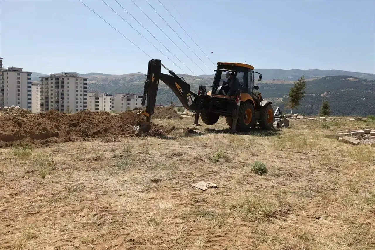 Tokat Belediyesi Topçam Mahallesi'nde yeni park yapacak