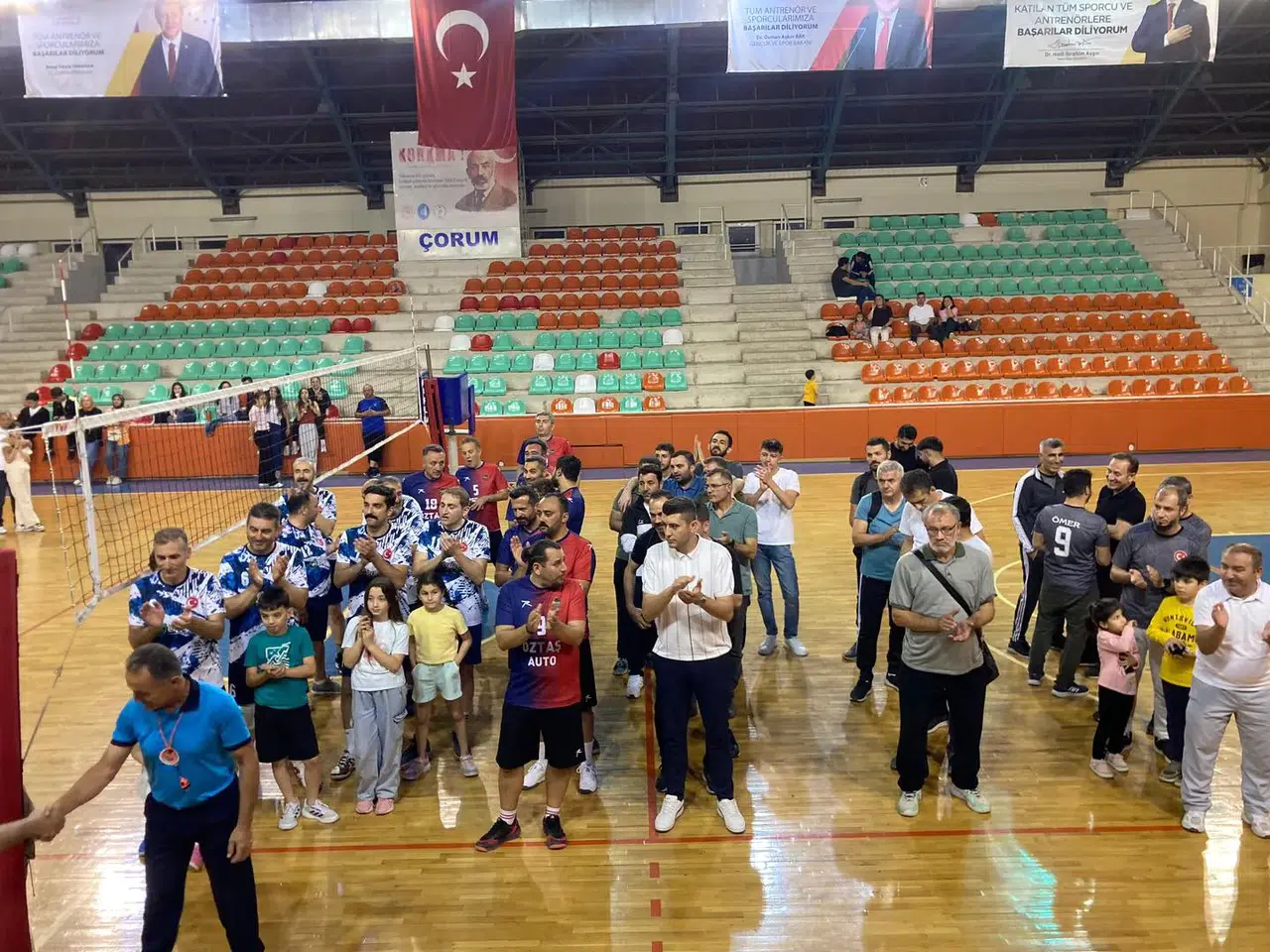 Veteranlar Voleybolda Şampiyon Erdemli Tarım
