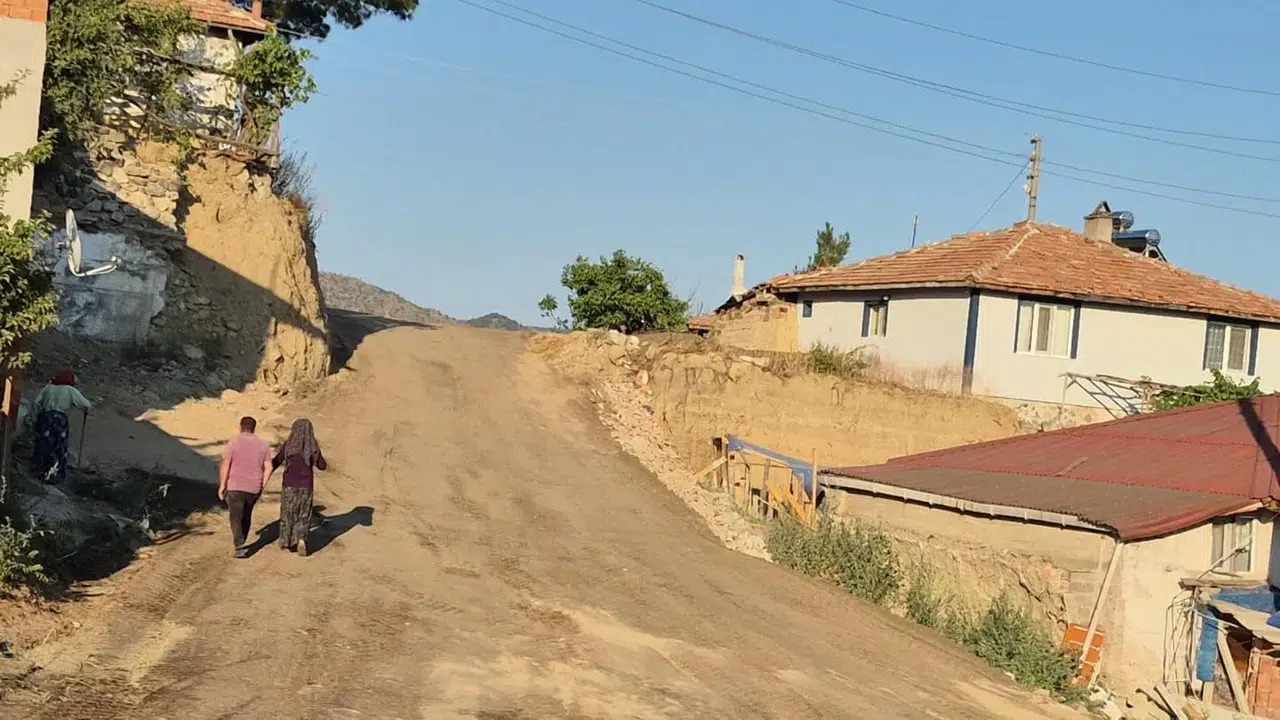 Osmancık'ta Yeni Yol Açma Çalışması Başladı