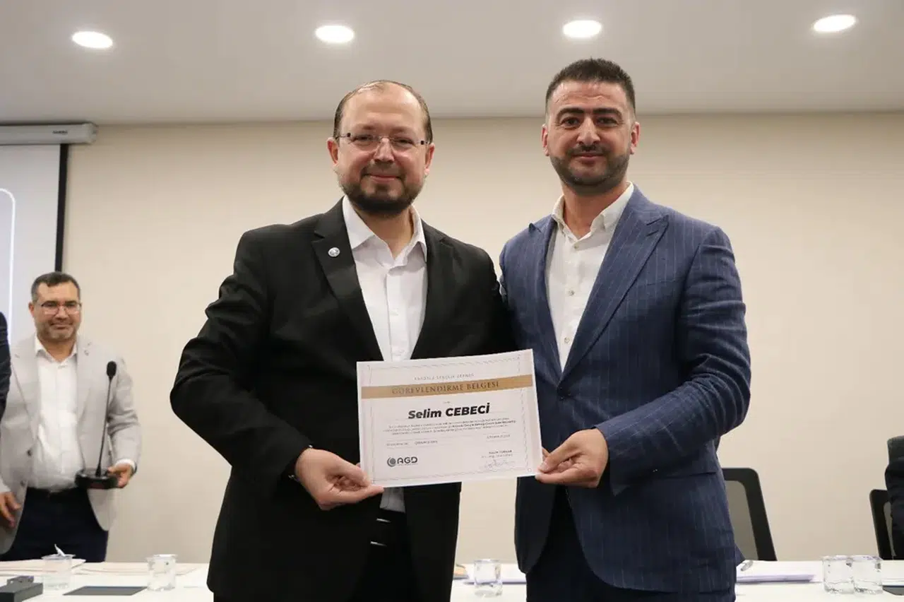 AGD’de Görev Değişimi