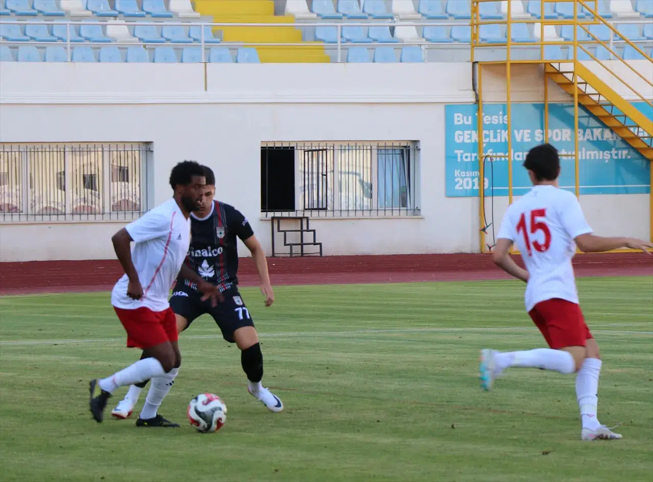 Futbol: Hazırlık maçı