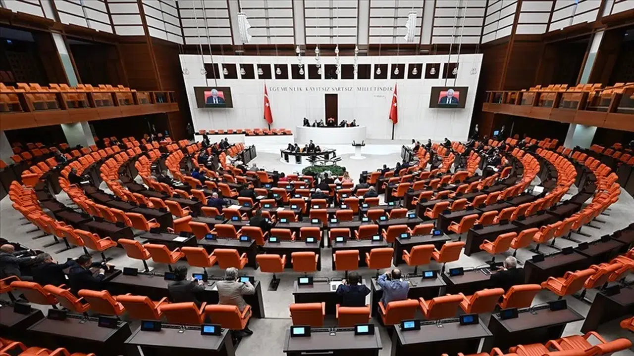 Yeşilay Samsun Şube Başkanı Güneş, Milletvekili Muş ile bir araya geldi