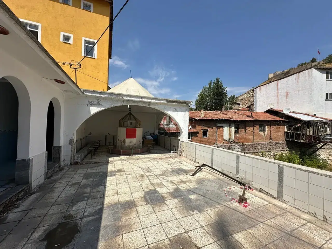 Köprübaşı Camisi’nde Yenileme Çalışmaları