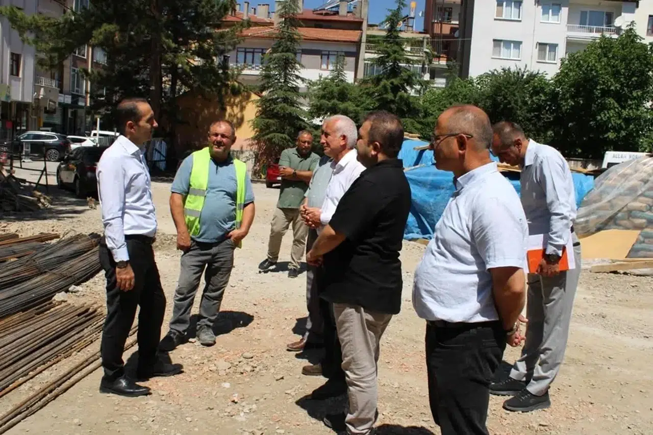 Kaymakam Polat, Azmimilli İlkokulu İnşaatını İnceledi