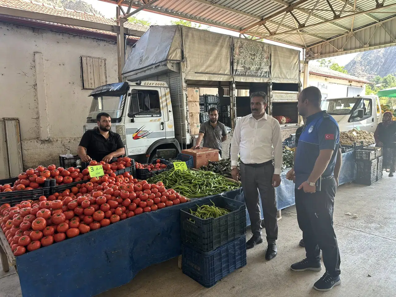 Uğurludağ Pazarında Esnaf ve Vatandaşlarla Buluştu