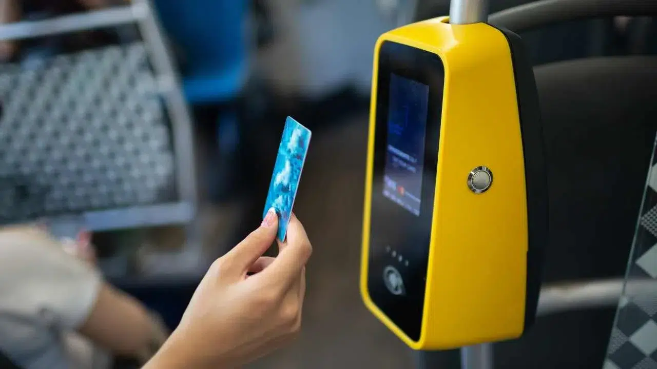 Toplu taşımaya 6 TL zam geldi! Minibüs bilet ücretlerine rekor zam