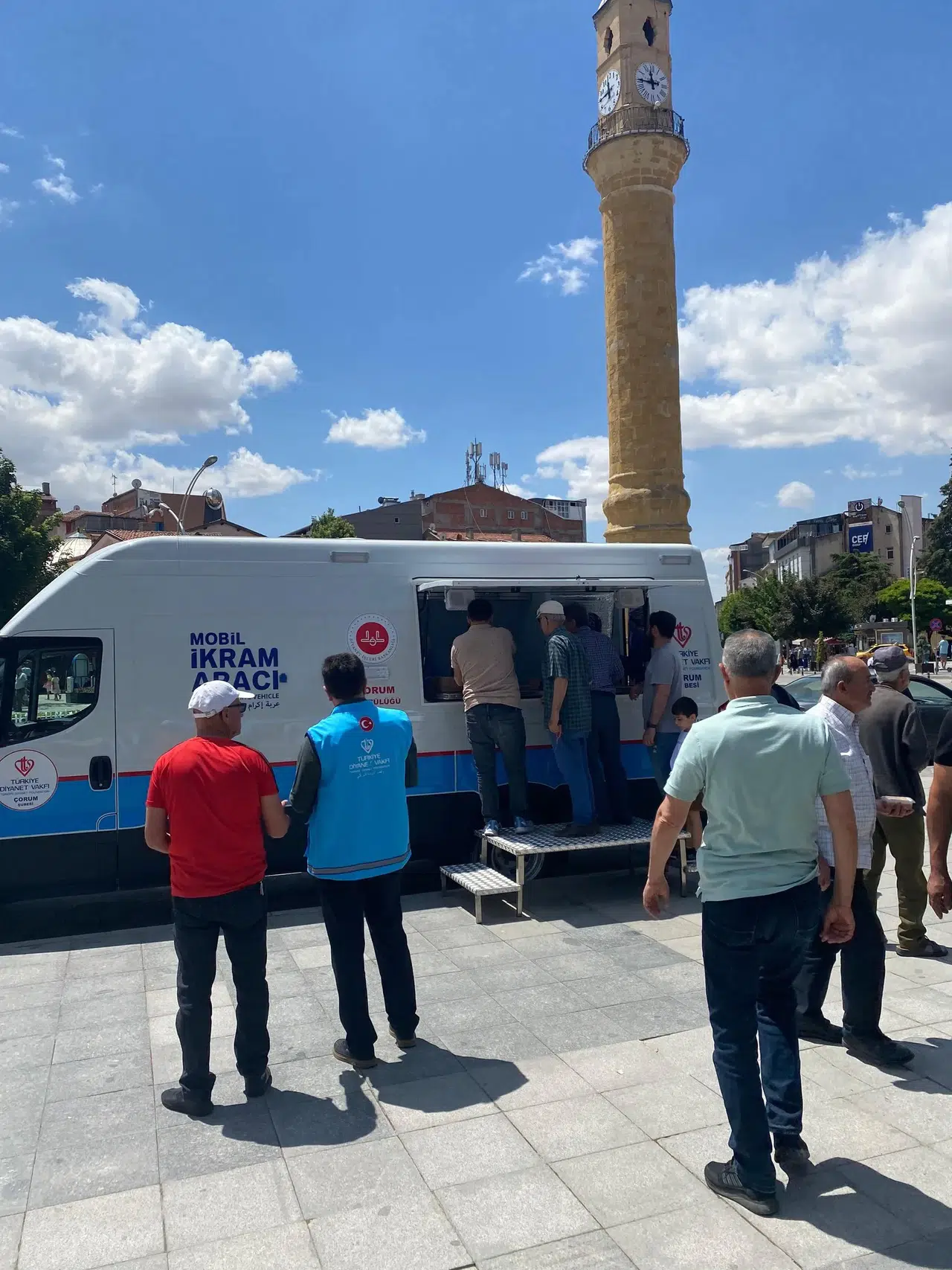Müftülükten Vatandaşlara Aşure İkramı