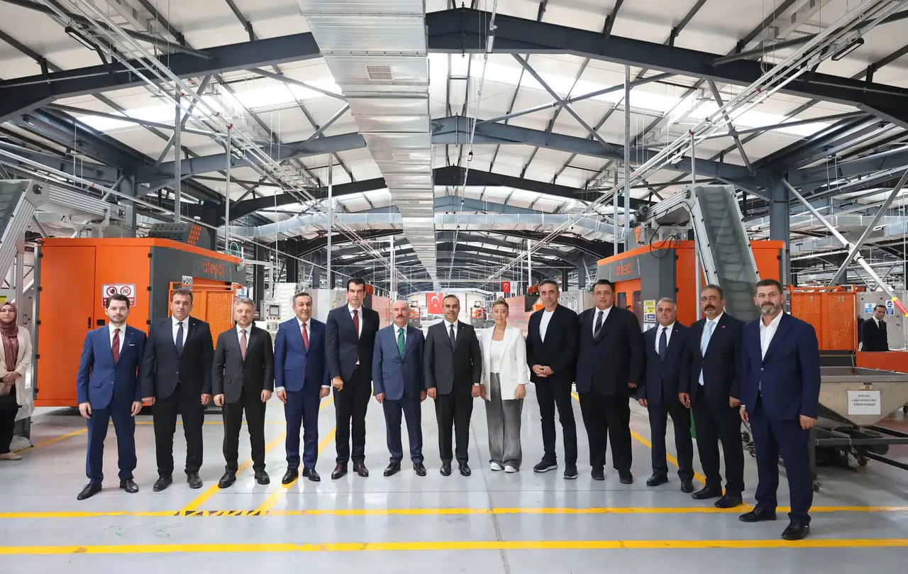 Dere, Sanayiye Gösterdiği İlgiden Dolayı Bakana Teşekkür Etti