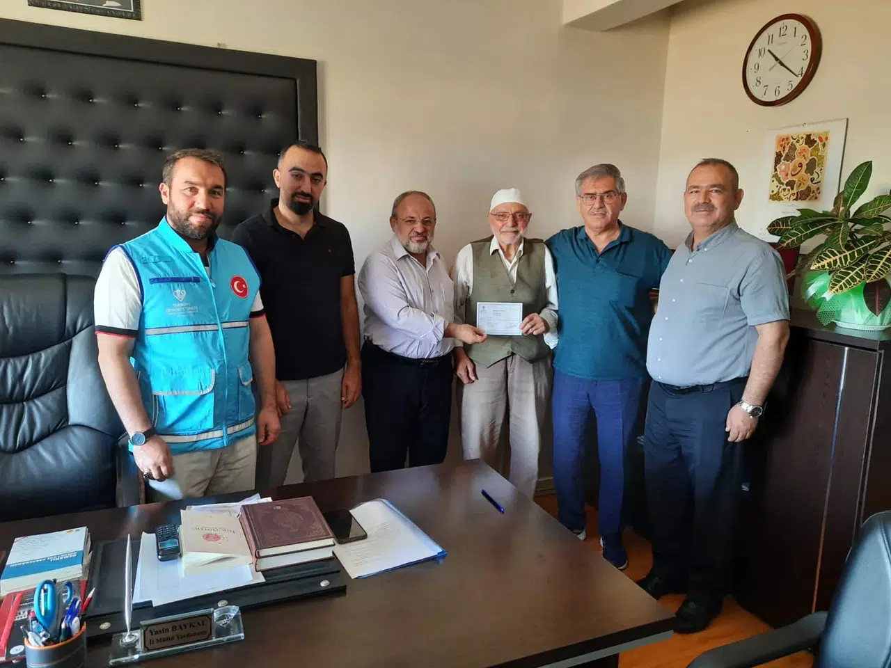 Huzurevi Sakininden Kur'an Kursu İnşaatına Bağış