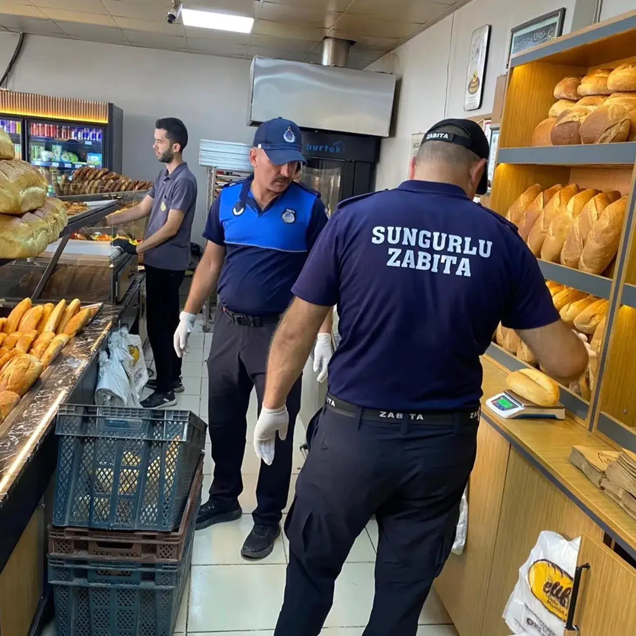 Sungurlu Zabıtasından Fırın ve Pastanelere Denetim