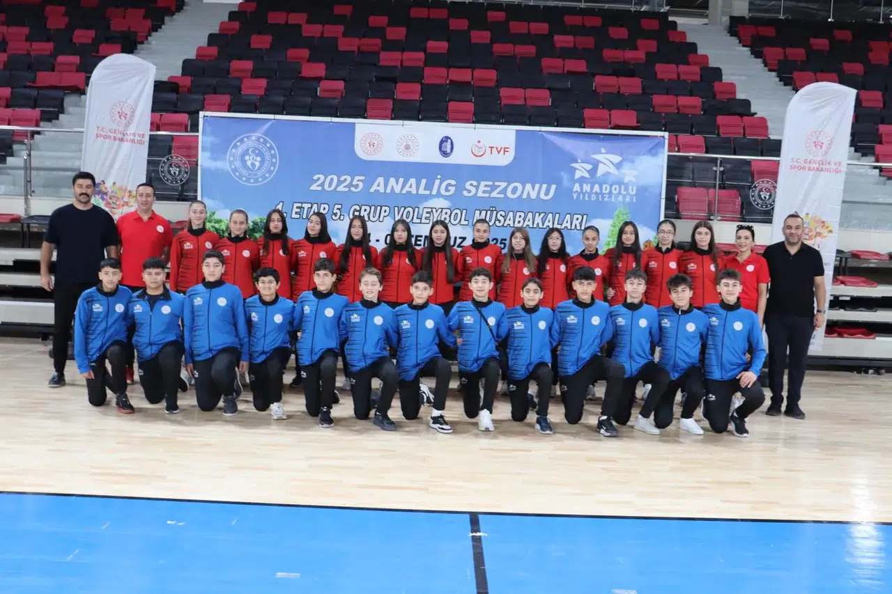 Analig Voleybol Grup Müsabakaları Çorum'da Başladı