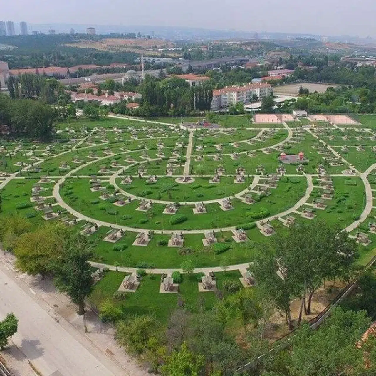 Tahtasız: 403 Bin Metrekare Arazi Fahrettin Koca'ya Peşkeş Çekildi