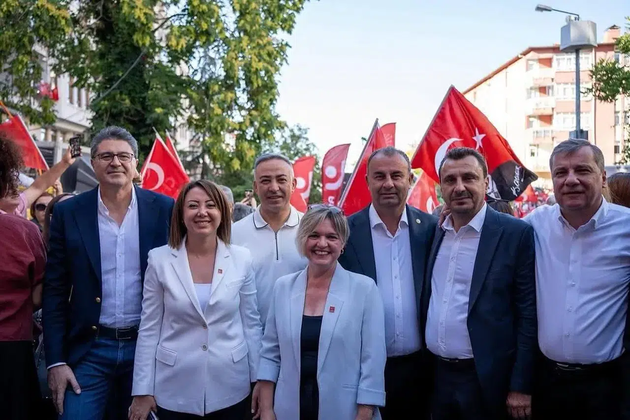 ‘Adayımızı Yanımızda, Sandığı Önümüzde Görene Kadar’