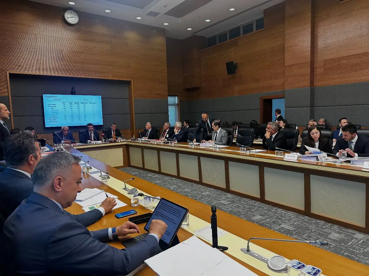Milletvekili Tahtasız, Ziraat Bankası'nı Gündeme Getirdi