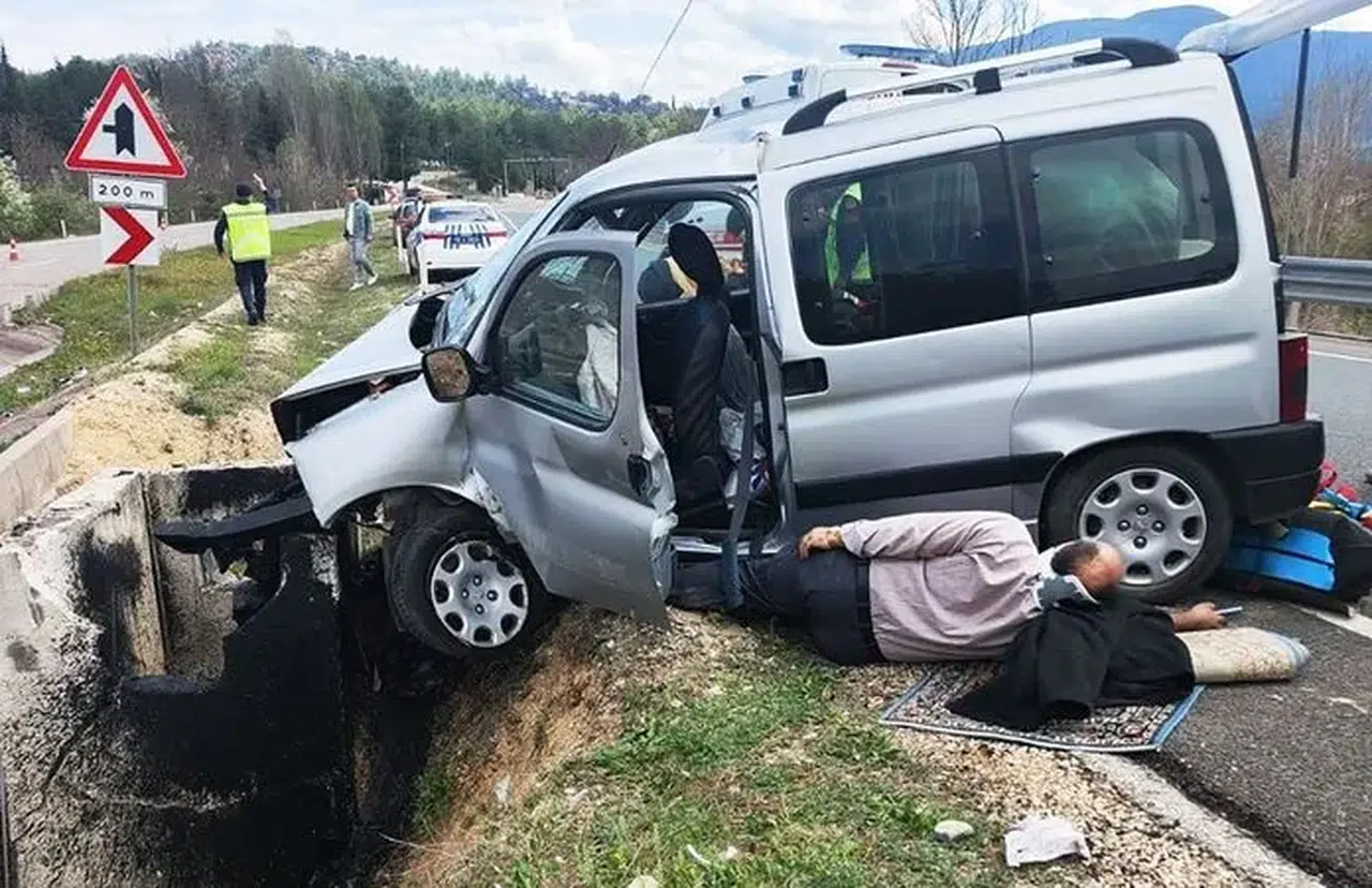 Kastamonu'daki trafik kazasında yaralanan kişi hastanede hayatını kaybetti