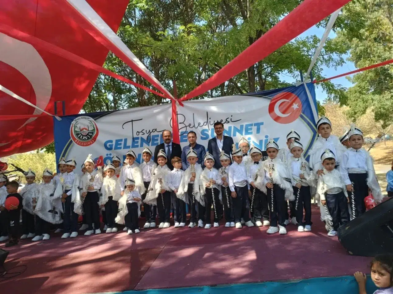 Tosya'da toplu sünnet şöleni düzenlendi