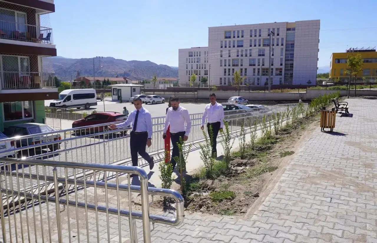 Kaymakam Duman'dan Huzurevine Ziyaret