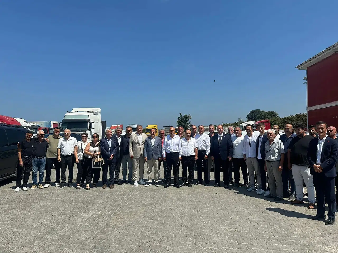 Tahtasız, Kamyoncuların Sorunlarını Dinledi