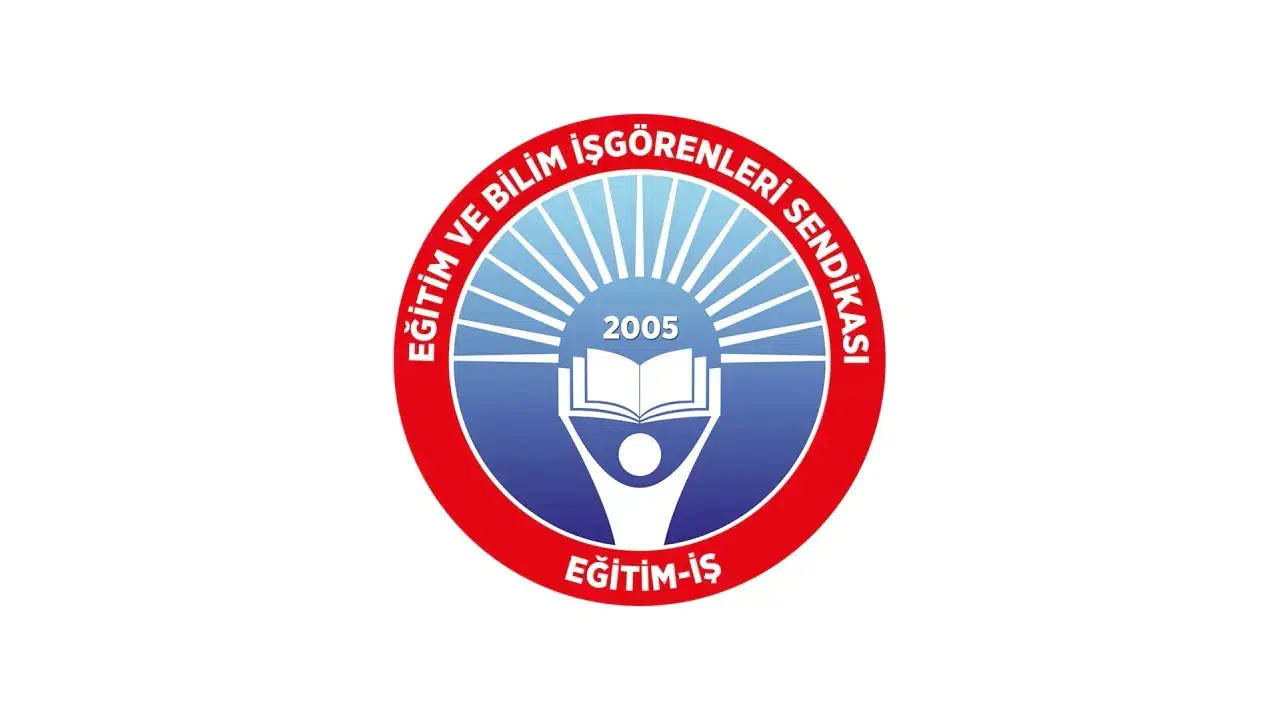 Eğitim-İş'ten ‘Tek ve Ebedi Başkomutan Atatürk’ Vurgusu