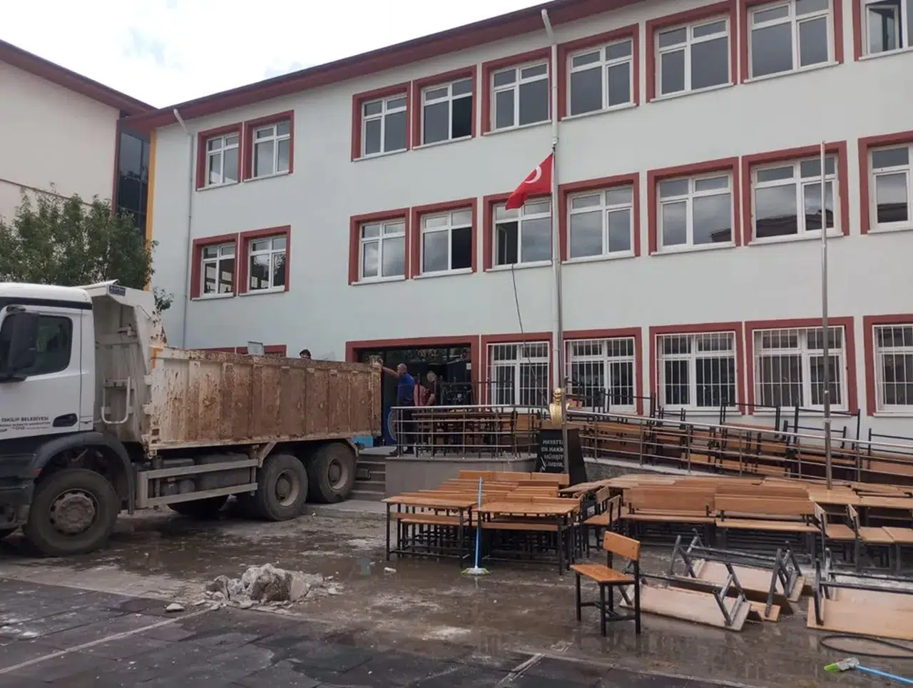 Okul Müdürleriyle Değerlendirme Toplantısı