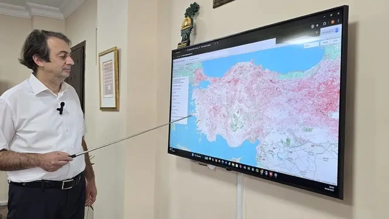 Uydu verilerinden yararlanılarak geliştirilen yazılımla Türkiye'nin "kuraklık haritası" çıkarıldı