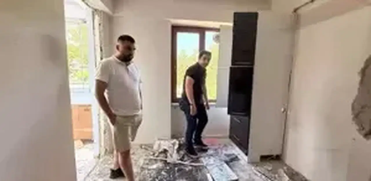Trabzon Üniversitesi Öğretim Üyesi Doç. Dr. Çırak, Fransa'da resim sergisi açtı