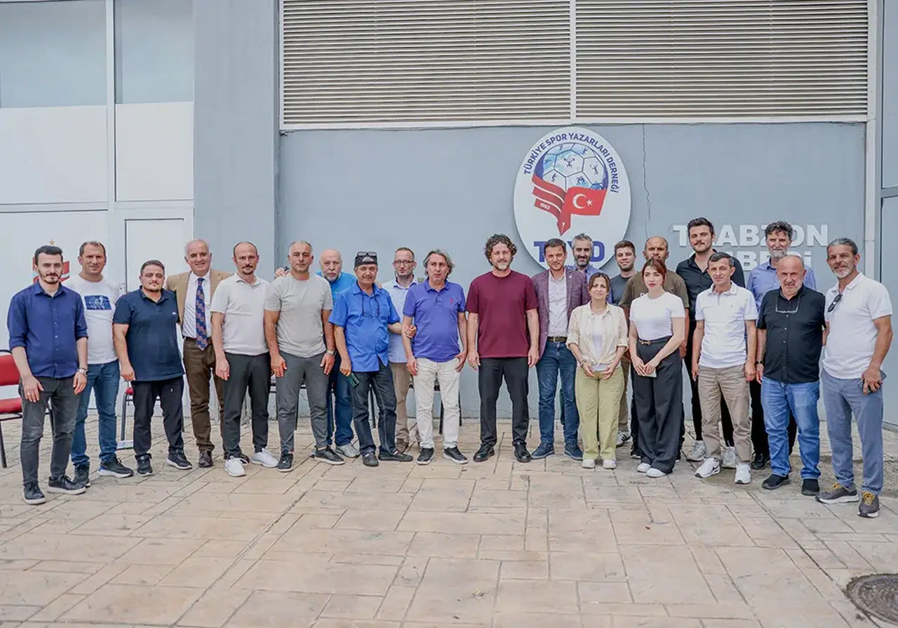 Fatih Tekke, TSYD Trabzon Şubesi'ni ziyaret etti