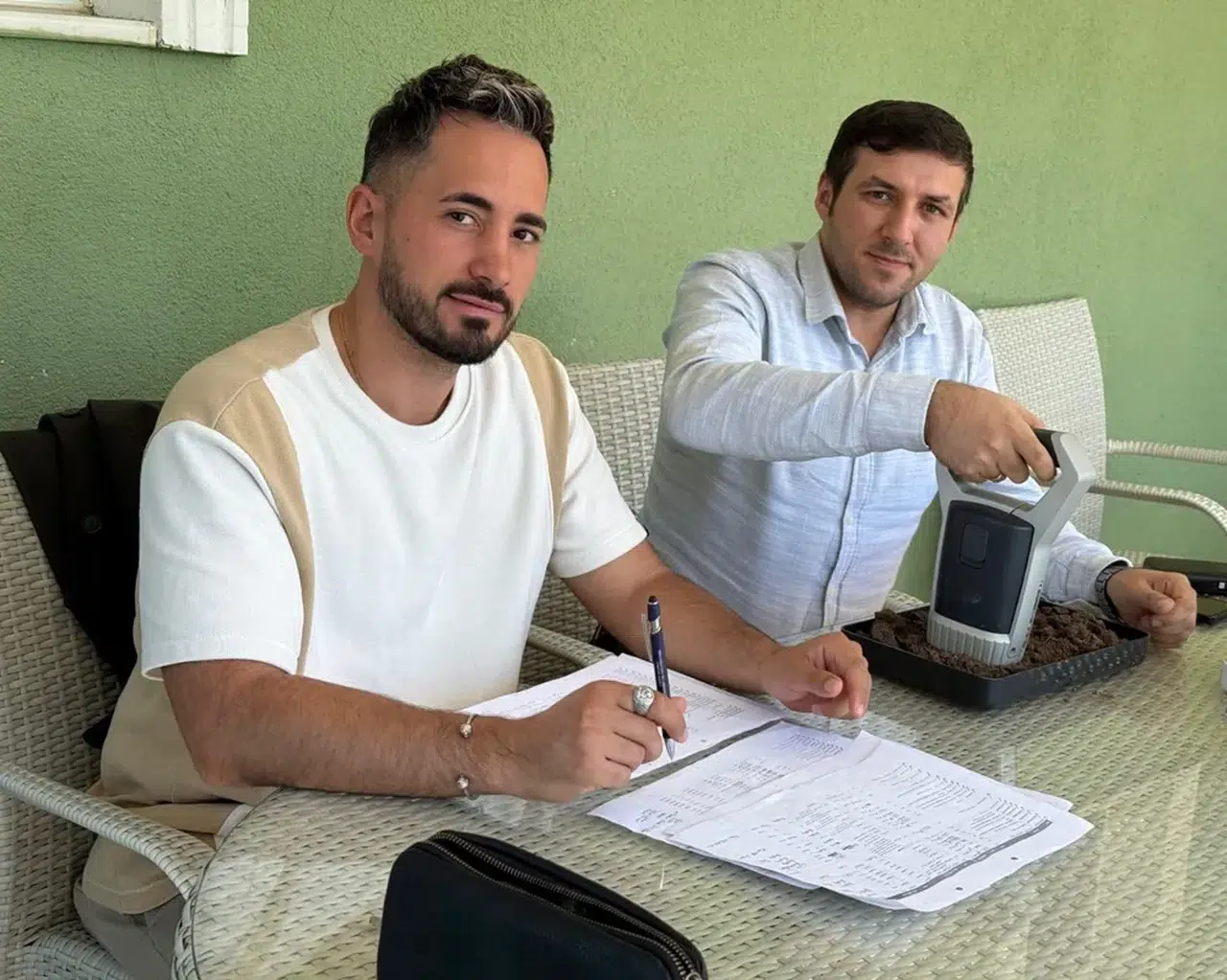 Çiftçilere Toprak Analizi Hizmeti